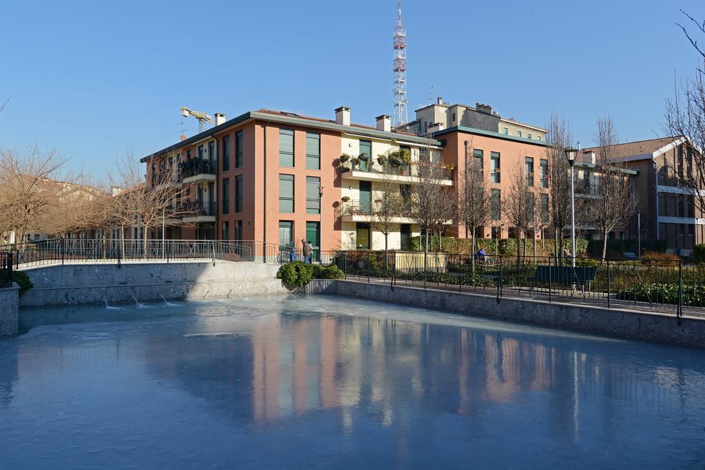 Mila Apartments Navigli Milaan Buitenkant foto